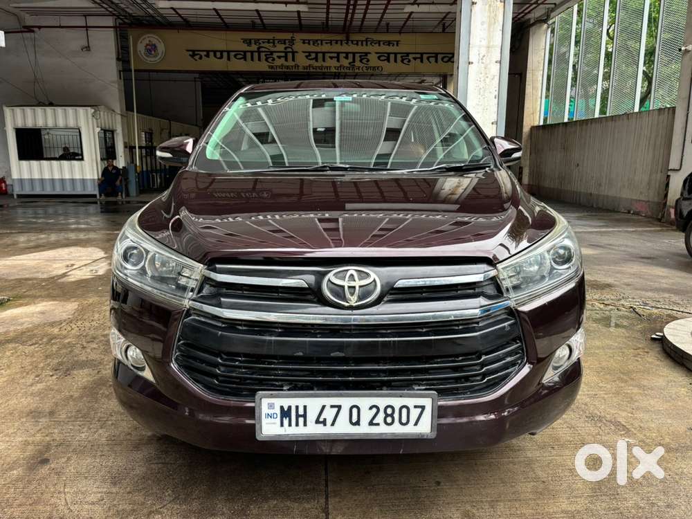 Toyota Innova Crysta 2016