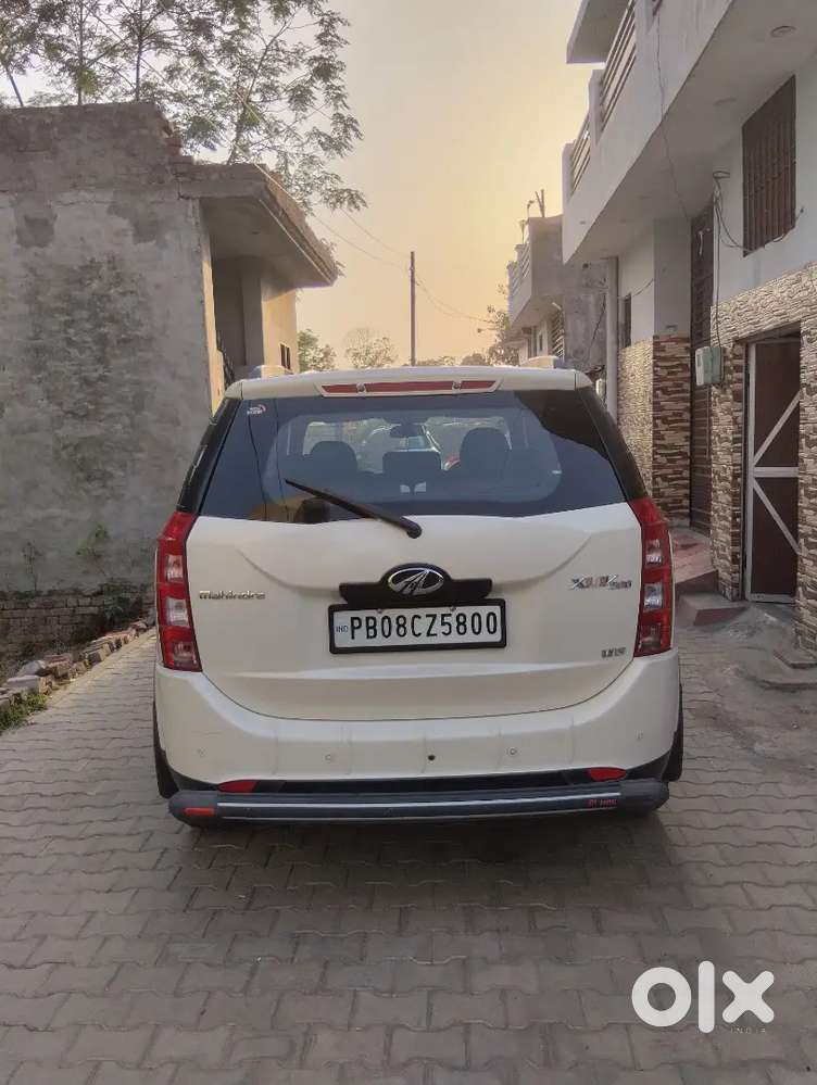 Mahindra Xuv500 Diesel 2015 Model