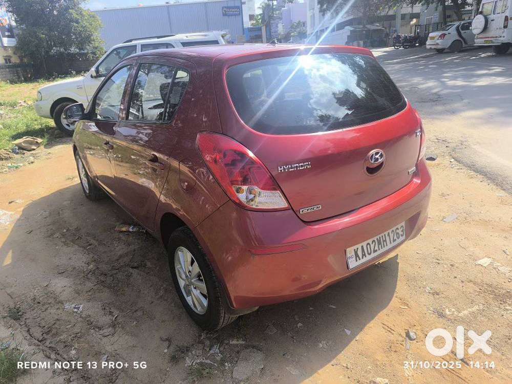 Hyundai I20 Sportz 1.4 Crdi 6 Speed Bs-iv, 2013, Diesel