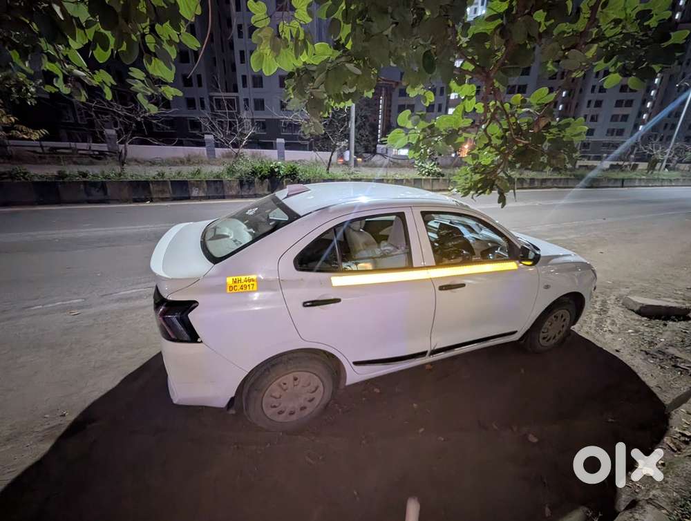Maruti Suzuki Dzire 1.2 Tour S 2016