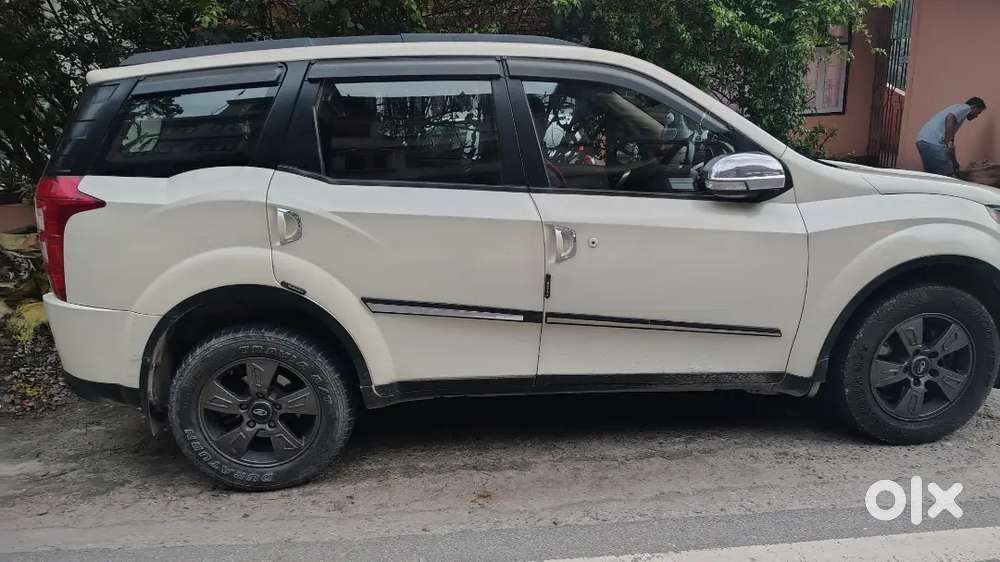 Mahindra Xuv500 2012