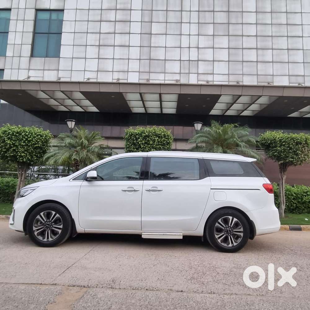 Kia Carnival Limousine Plus 7 Str, 2023, Petrol