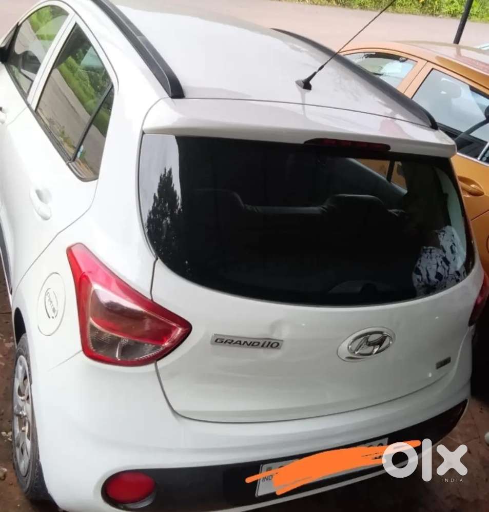 Hyundai Grand I10 Sportz 2019 Petrol