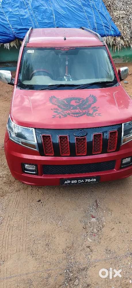Mahindra Tuv 300 2018