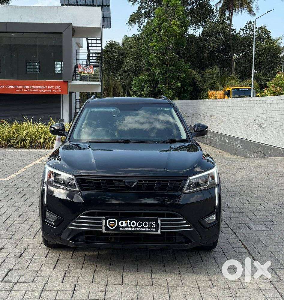 Mahindra Xuv300 W8 Option, 2022, Petrol