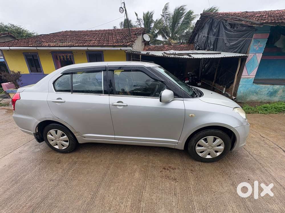 Maruti Suzuki Swift Dzire 2009 Petrol Well Maintained