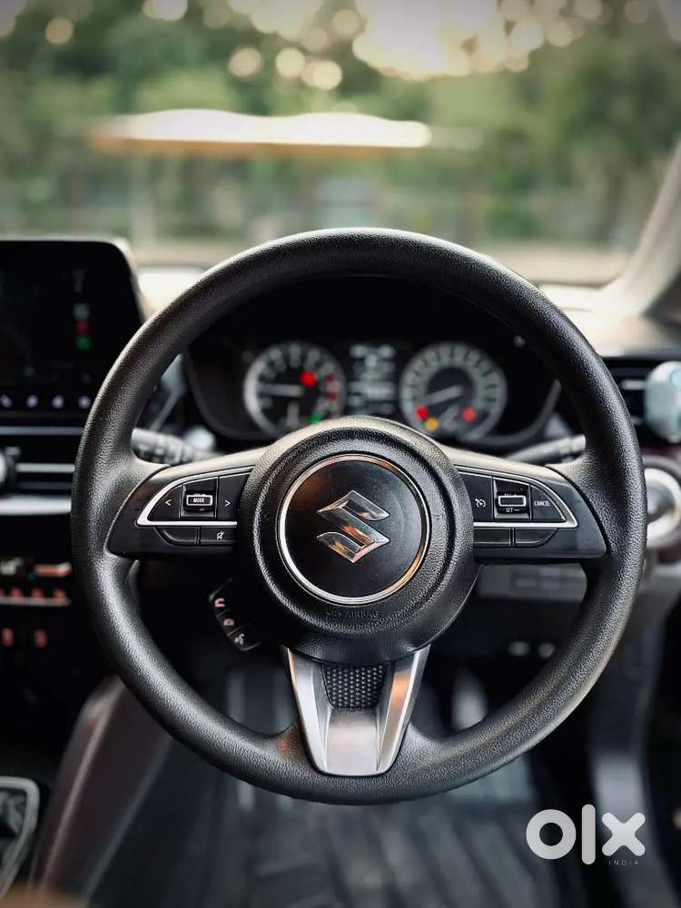 Maruti Suzuki Vitara 2023 Hybrid Alpha