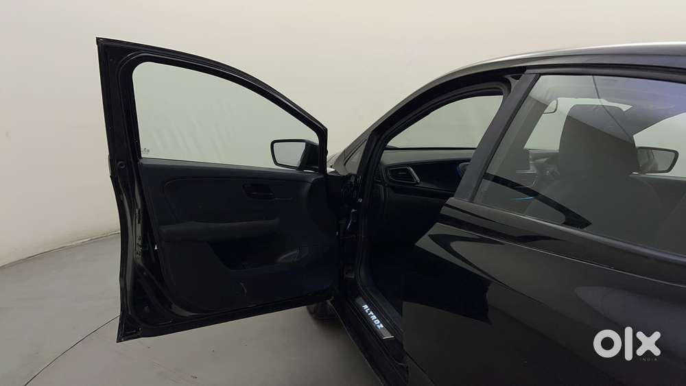 Tata Altroz Xz Plus (s) Dark Edition Diesel, 2024, Diesel