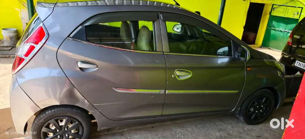 Hyundai Eon 2013 Petrol 120000 Km Driven