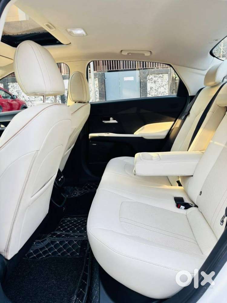 Hyundai Verna 1.5 Sx Turbo Petrol Mt, 2024, Petrol