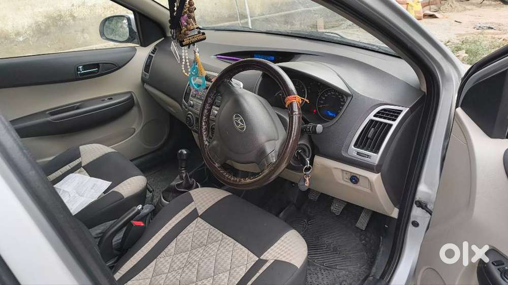 2013 Hyundai I20 Magna Cng