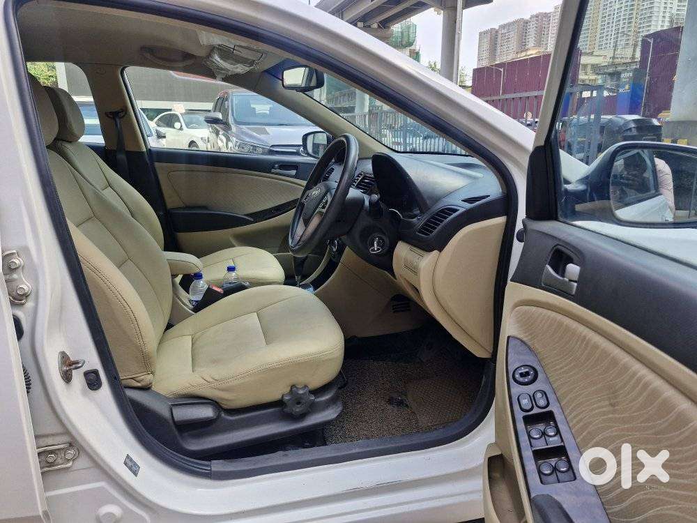 Hyundai Verna 1.6 Fluidic Vtvt S (o) At, 2017, Petrol