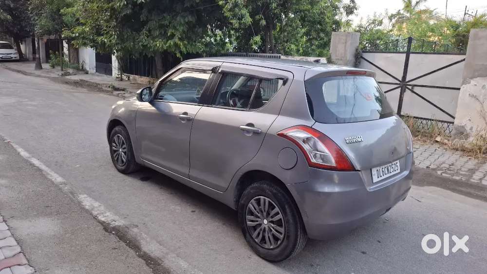 Maruti Suzuki Swift 2012 Diesel 105000 Km Driven
