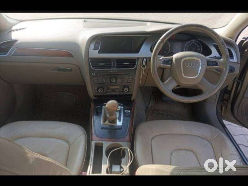 Audi A4, 2010, Petrol