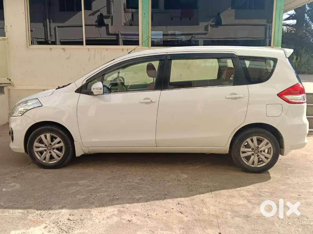 Maruti Suzuki Ertiga 2016 Diesel 83359 Km Driven