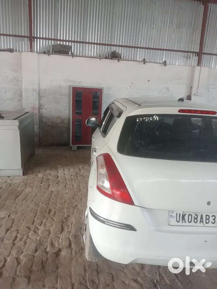 Swift Maruti Suzuki 2013 Year
