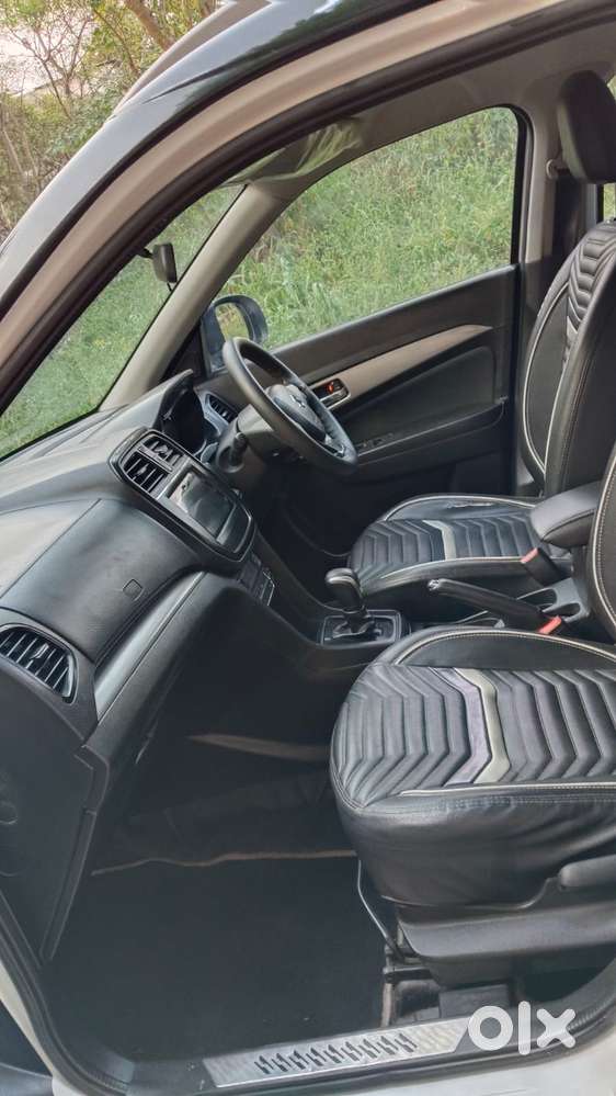 Maruti Suzuki Vitara Brezza Zdi Plus Amt Dual Tone, 2018, Diesel