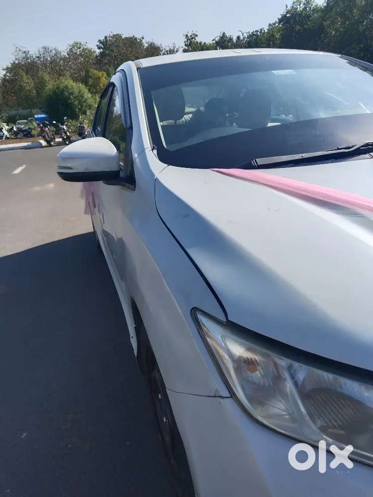 Honda City Hybrid Ehev 2016