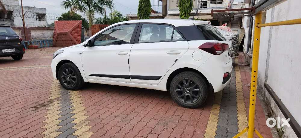 I20 Top Modal