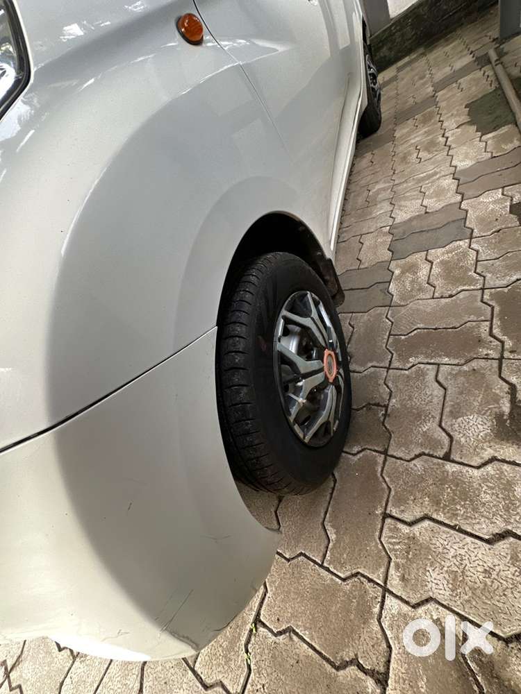 2013 Model Low Km Driven Hyundai Eon Car