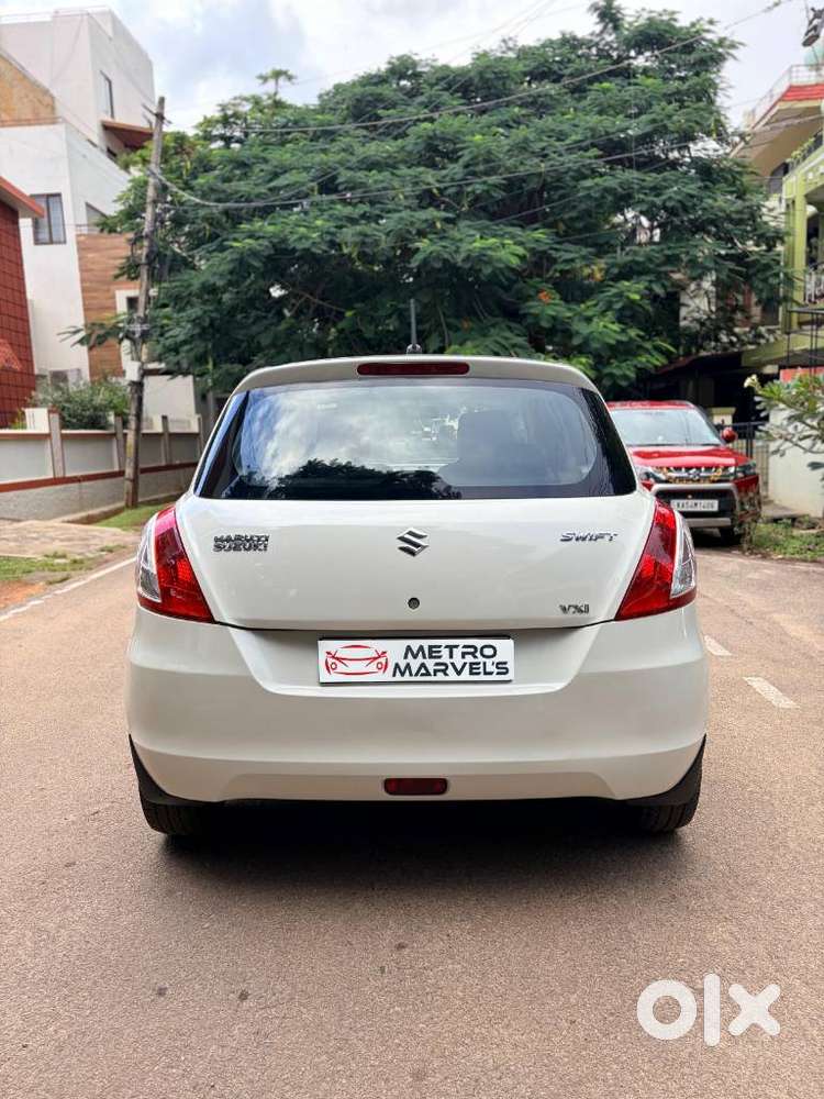 Maruti Suzuki Swift 1.2 Vxi (o), 2016, Petrol