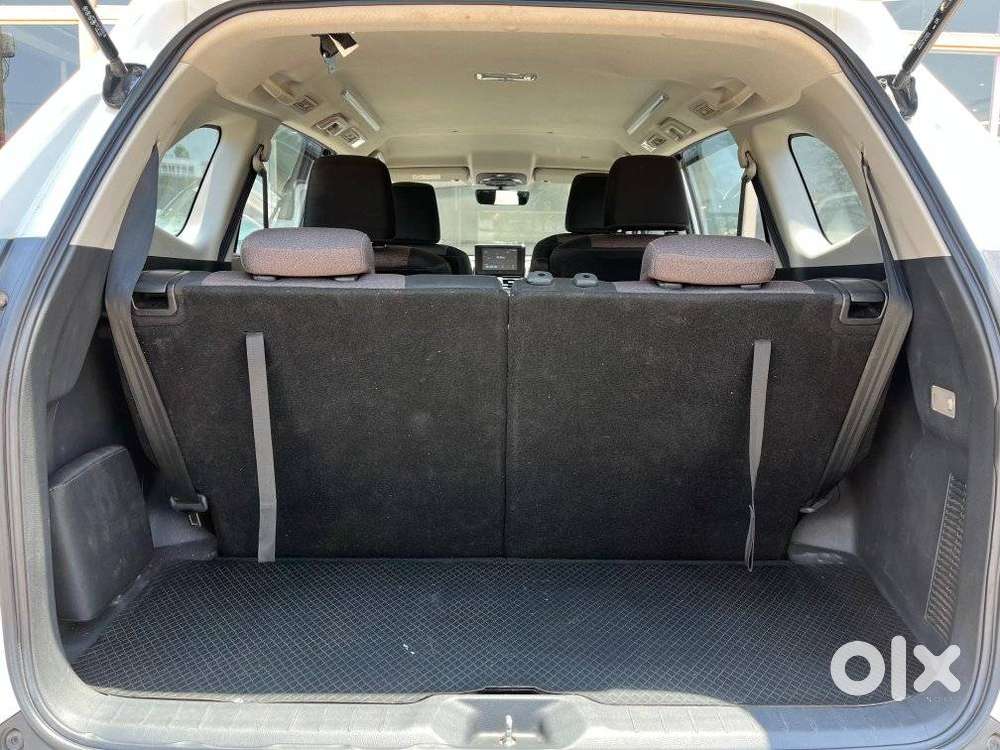 Toyota Innova Hycross 2.0 Vx Hybrid 7 Str, 2023, Petrol