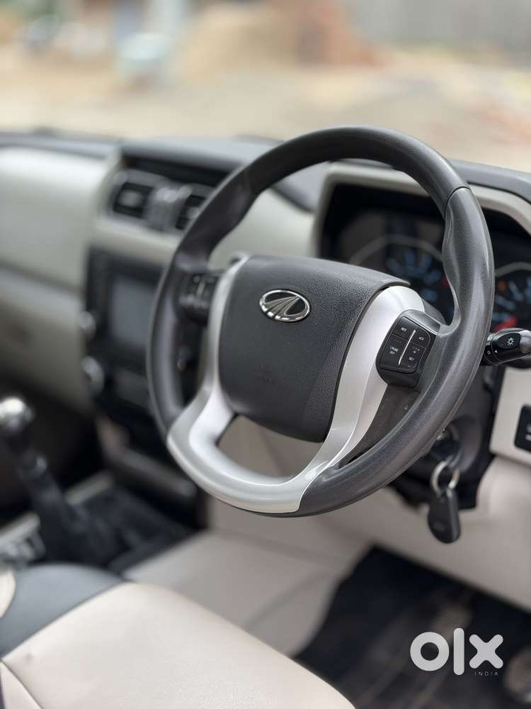 Mahindra Scorpio S10 8 Seater, 2017, Diesel