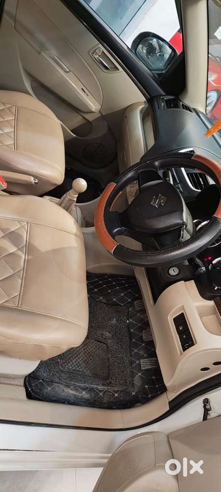 Maruti Suzuki Dzire, 2015, Petrol