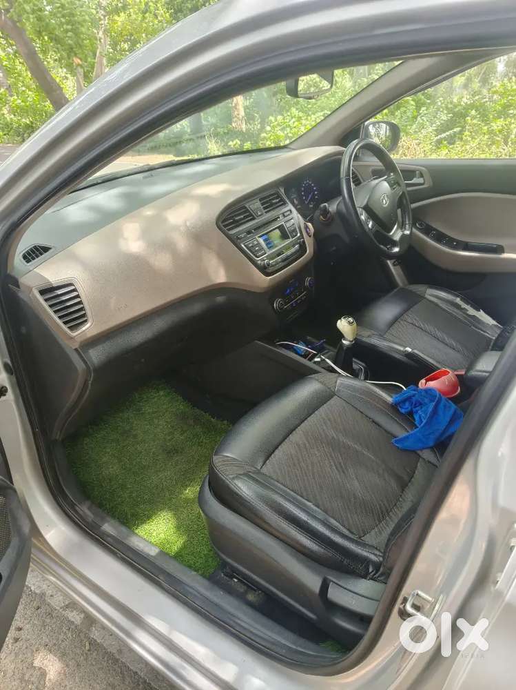 Hyundai Elite I20 Asta 2015 Petrol&cng Manual