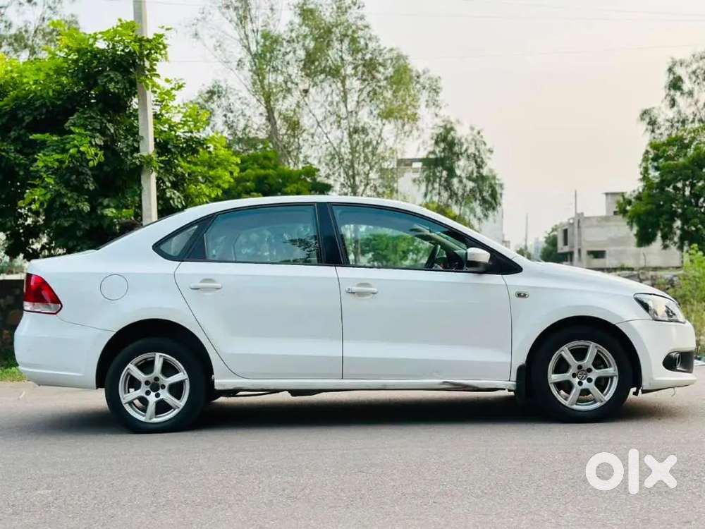 Volkswagen Vento 1.6 Tdi Highline Mt