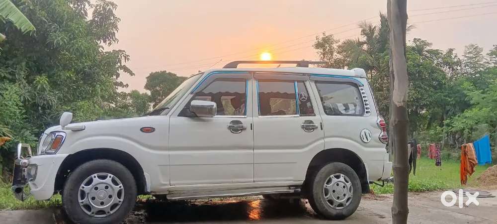 Mahindra Scorpio 2012