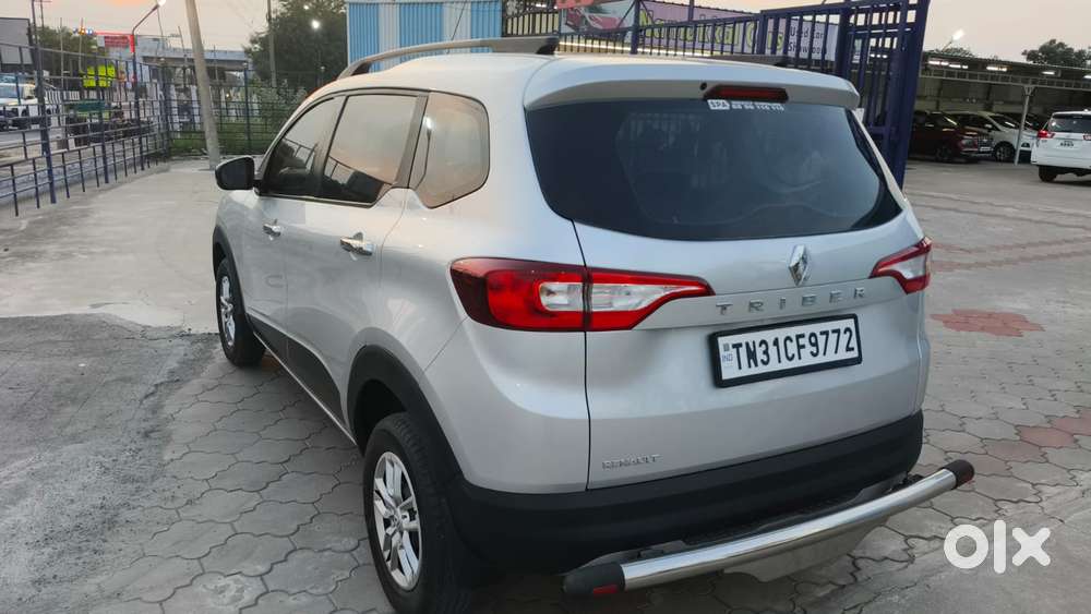 Renault Triber Rxt, 2023, Petrol