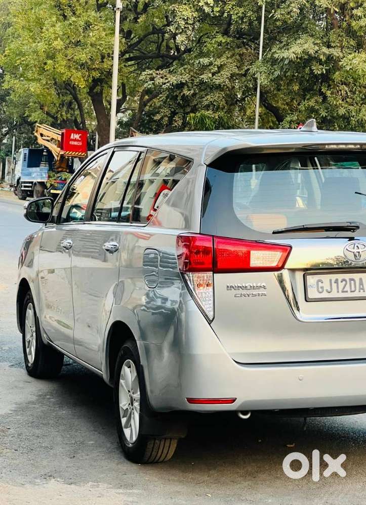 Toyota Innova Crysta 2.4 V 7 Str, 2016, Diesel