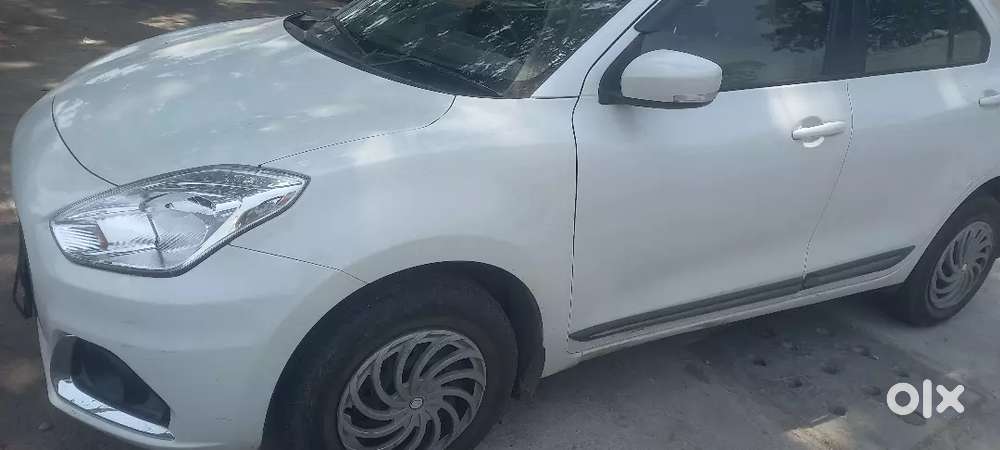 Maruti Suzuki Dzire 2022 Petrol 121865 Km Driven