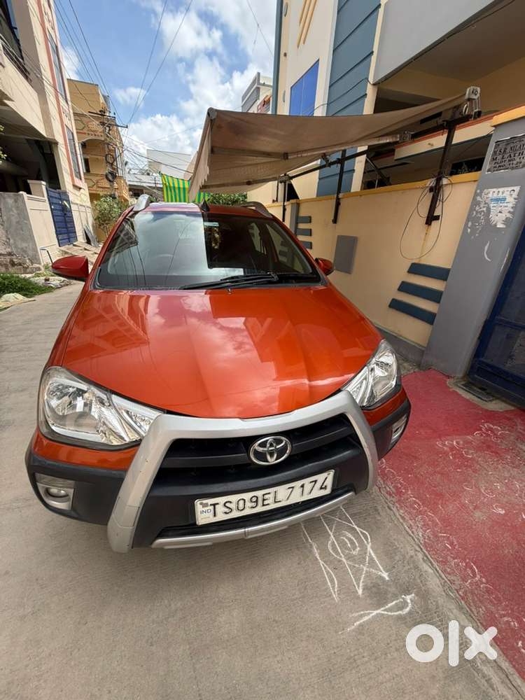 Toyota Etios Cross