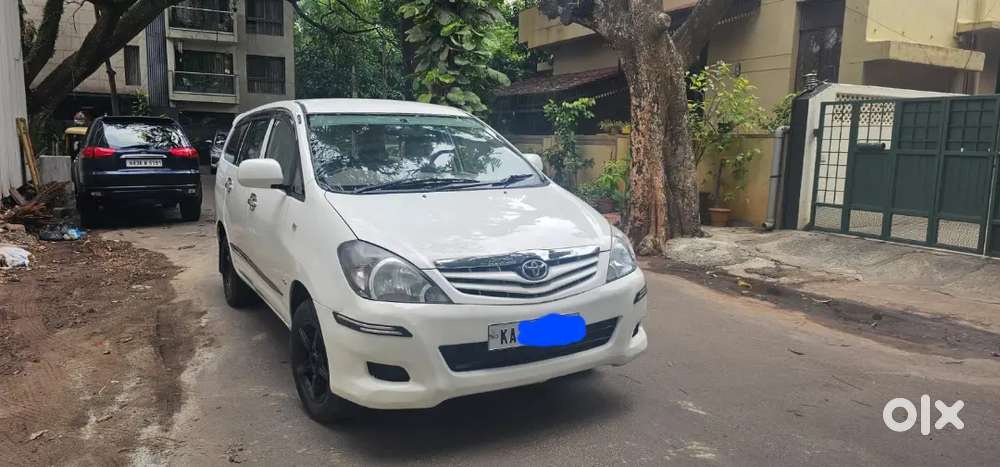 Toyota Innova 2006 Diesel Well Maintained