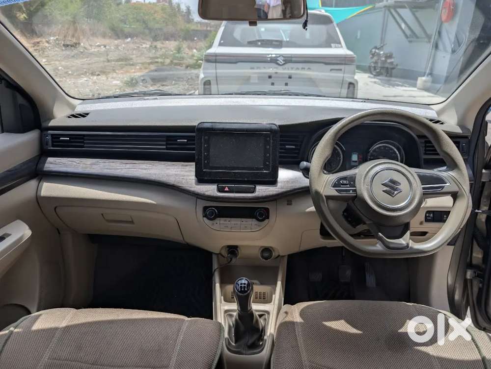 Ertiga Zxi Cng Petrol First Owner