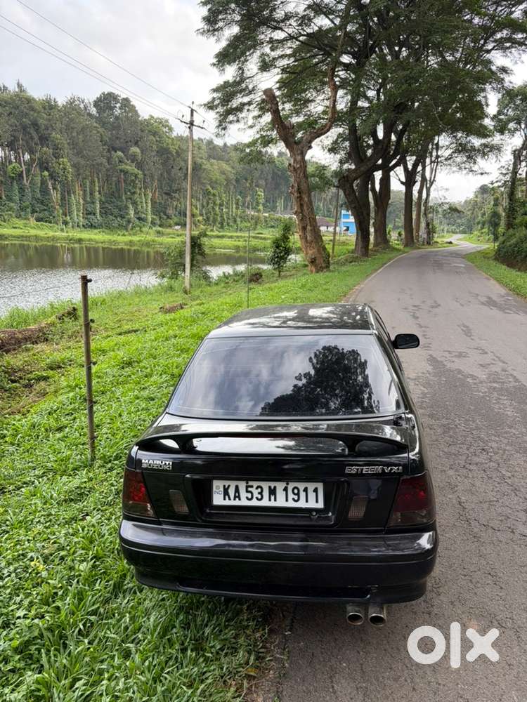 Maruti Suzuki Esteem Vxi 2006