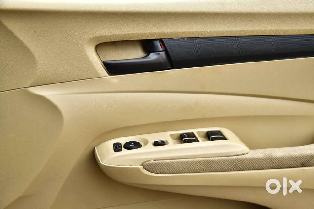 Honda City E Mt I-vtec, 2012, Petrol