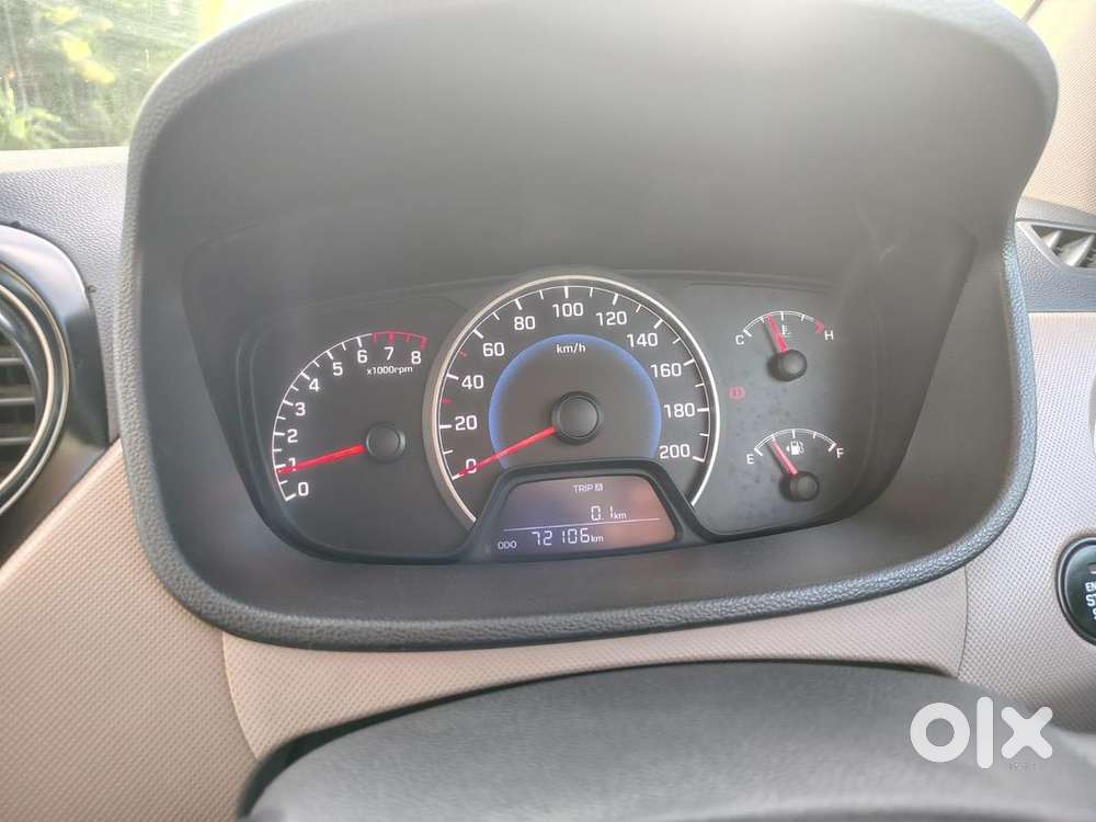 Hyundai Grand I10 2015 Petrol Well Maintained