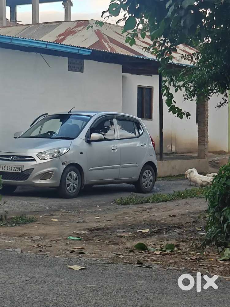 Hyundai I10 Sportz Petrol 2012