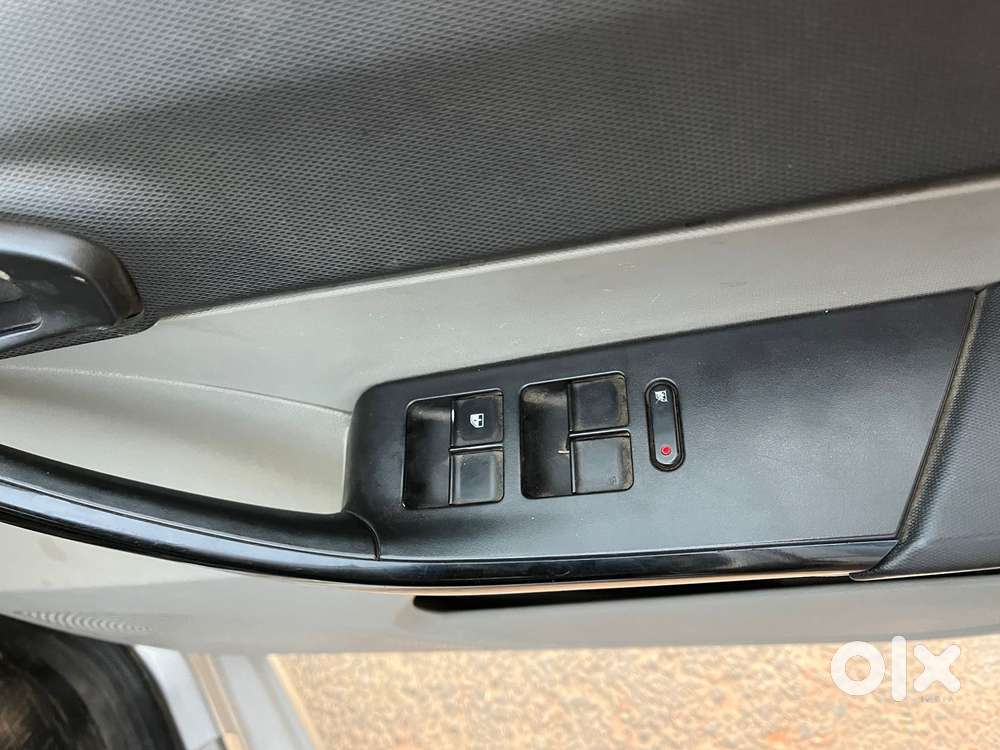 Tata Tiago Xz, 2019, Petrol