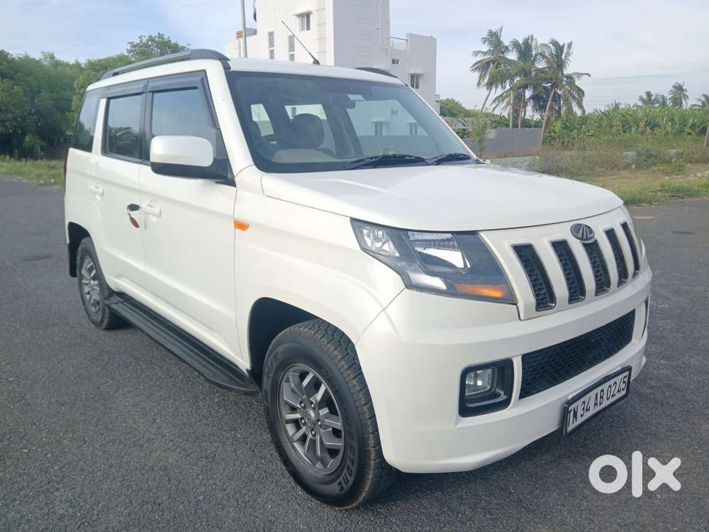 Mahindra Tuv 300 T10, 2018