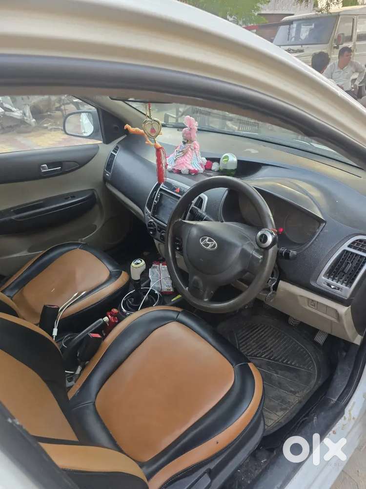 Hyundai I20 2014 Diesel 177000 Km Driven