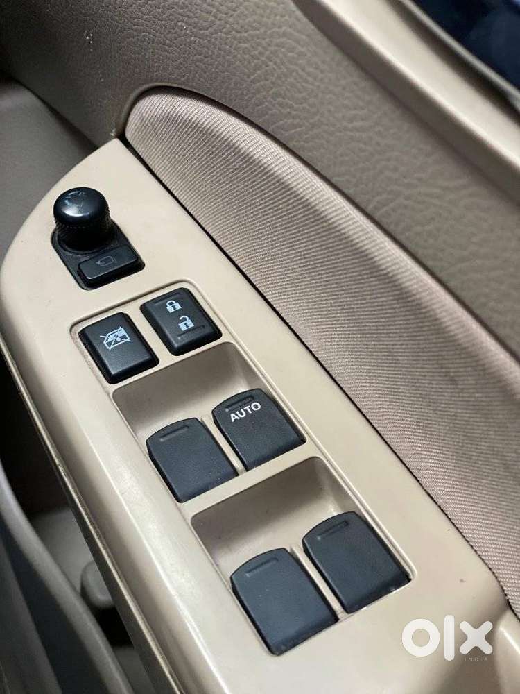Maruti Suzuki Swift Dzire Zdi Bsiv, 2015, Diesel