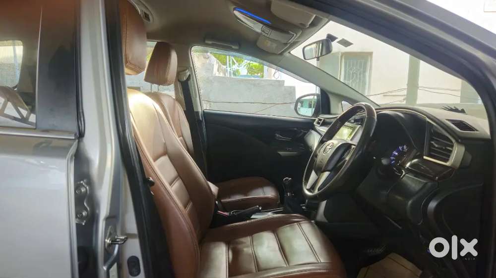 Toyota Innova Crysta 2017 Diesel Well Maintained