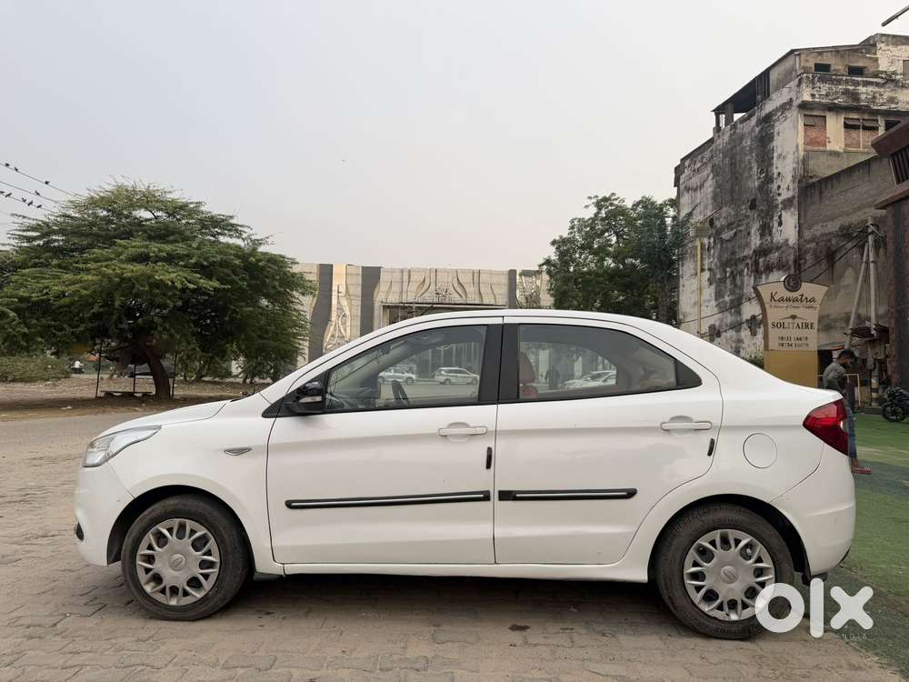 Ford Figo Aspire, 2016, Petrol