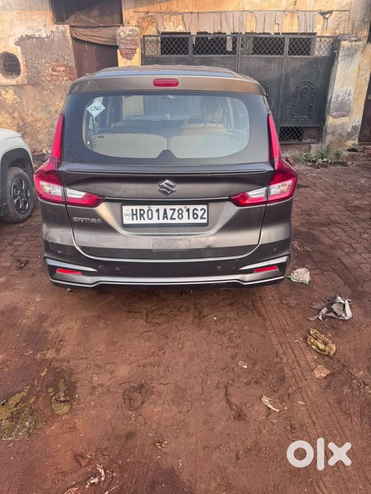 Maruti Ertiga Vxi 2025
