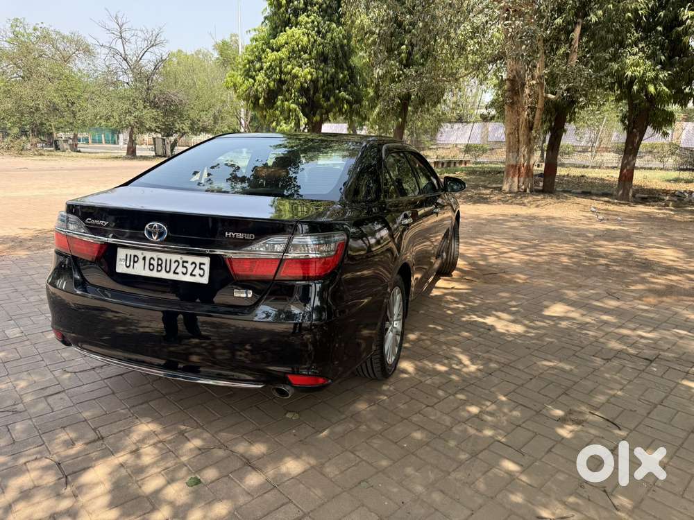Toyota Camry Hybrid, 2018, Cng & Hybrids