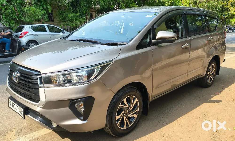 Toyota Innova Crysta 2022 Diesel Well Maintained